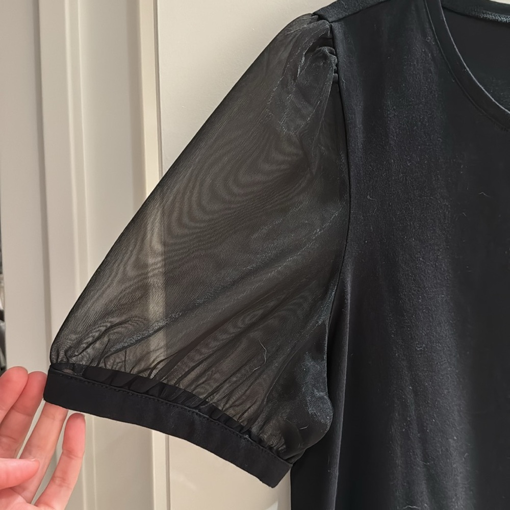Black Madewell Size Medium Tee shirt with Sheer Sleeves - Picture 4 of 6